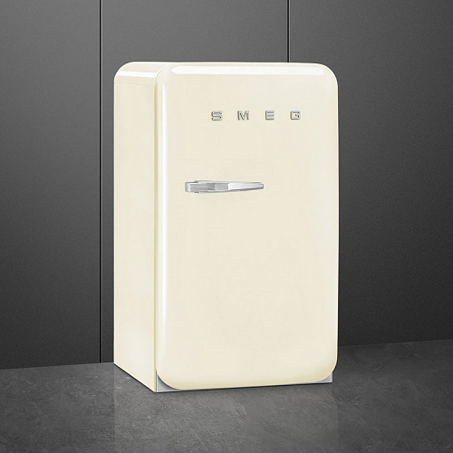 Холодильник SMEG FAB10RCR6