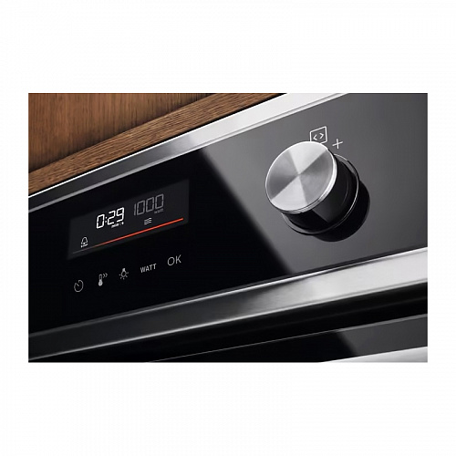 Встраиваемый духовой шкаф Electrolux EVL6E49X