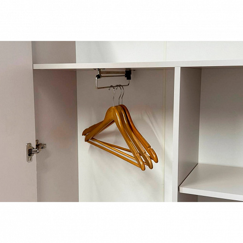 Шкаф двухдверный Доминика  кашемир/дуб крафт золотой