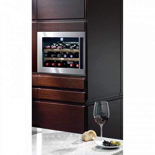 Винный шкаф Liebherr WKEes 553-26 001
