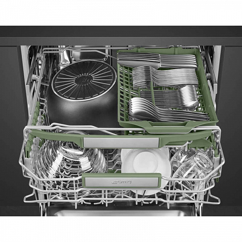 Посудомоечная машина Smeg STL7324AQL