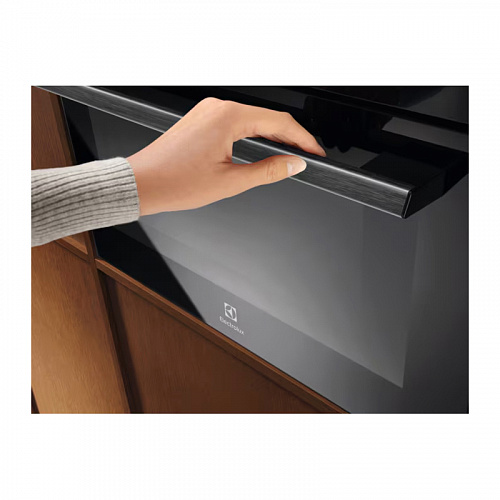 Встраиваемый духовой шкаф Electrolux LVL8E09Z