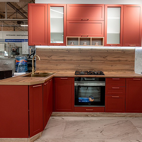 Кухонный гарнитур Квадро Красная кожа