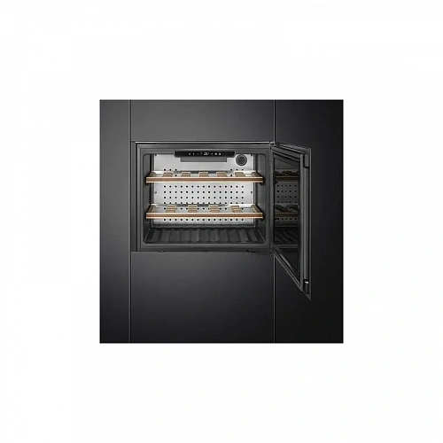 Винные шкафы SMEG CVI121B3