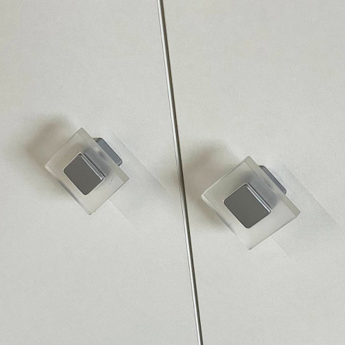 Шкаф двухдверный Форсаж дуб крафт золотой/белый