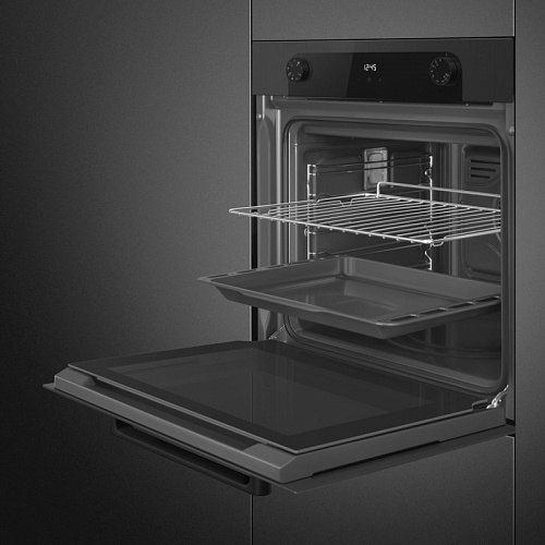 Встраиваемый духовой шкаф SMEG SF6200TB