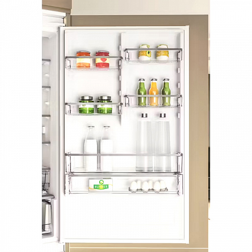 Встраиваемые холодильники Whirlpool WHSP70T122